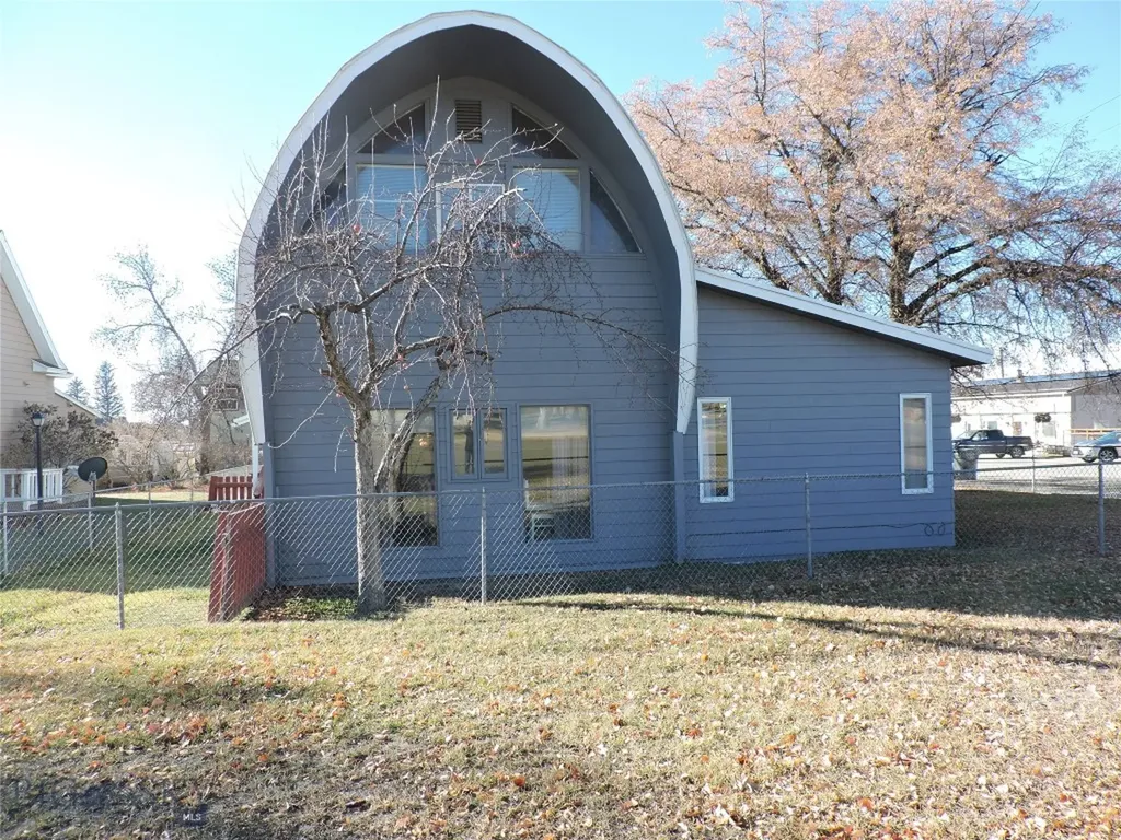 110 E Hamilton Sheridan MT 59749
