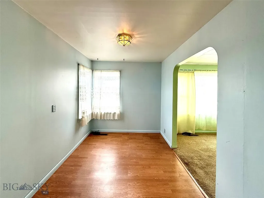 713 W Conley Avenue Deer Lodge MT 59722