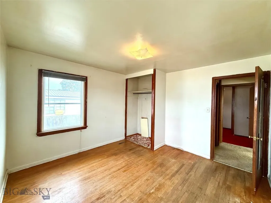 713 W Conley Avenue Deer Lodge MT 59722