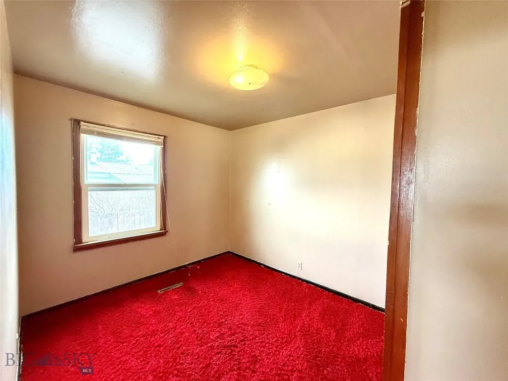 713 W Conley Avenue Deer Lodge MT 59722