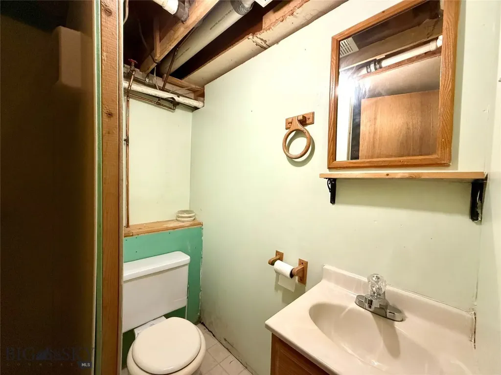 713 W Conley Avenue Deer Lodge MT 59722