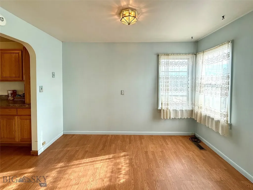 713 W Conley Avenue Deer Lodge MT 59722