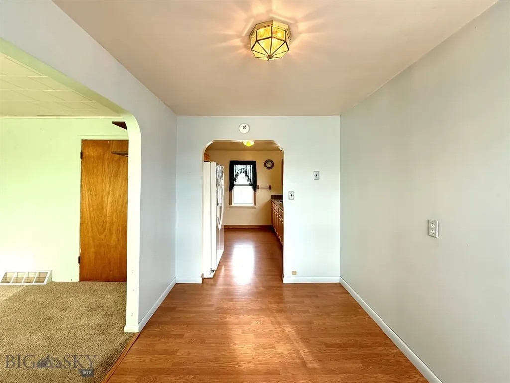 713 W Conley Avenue Deer Lodge MT 59722