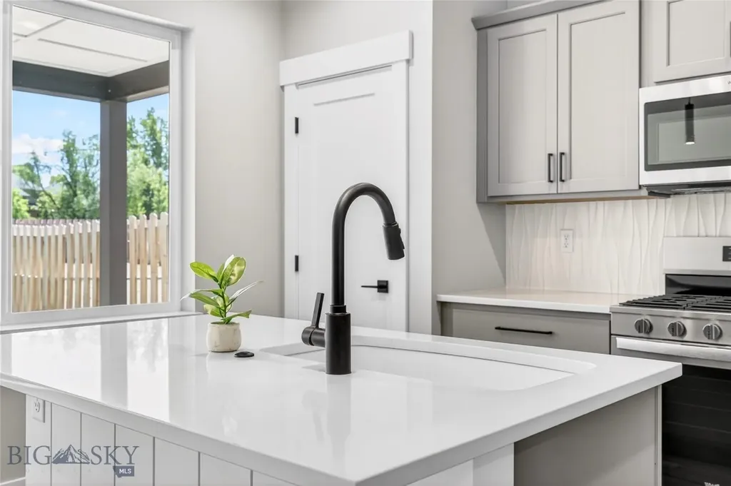 748 Rogers Way Bozeman MT 59718