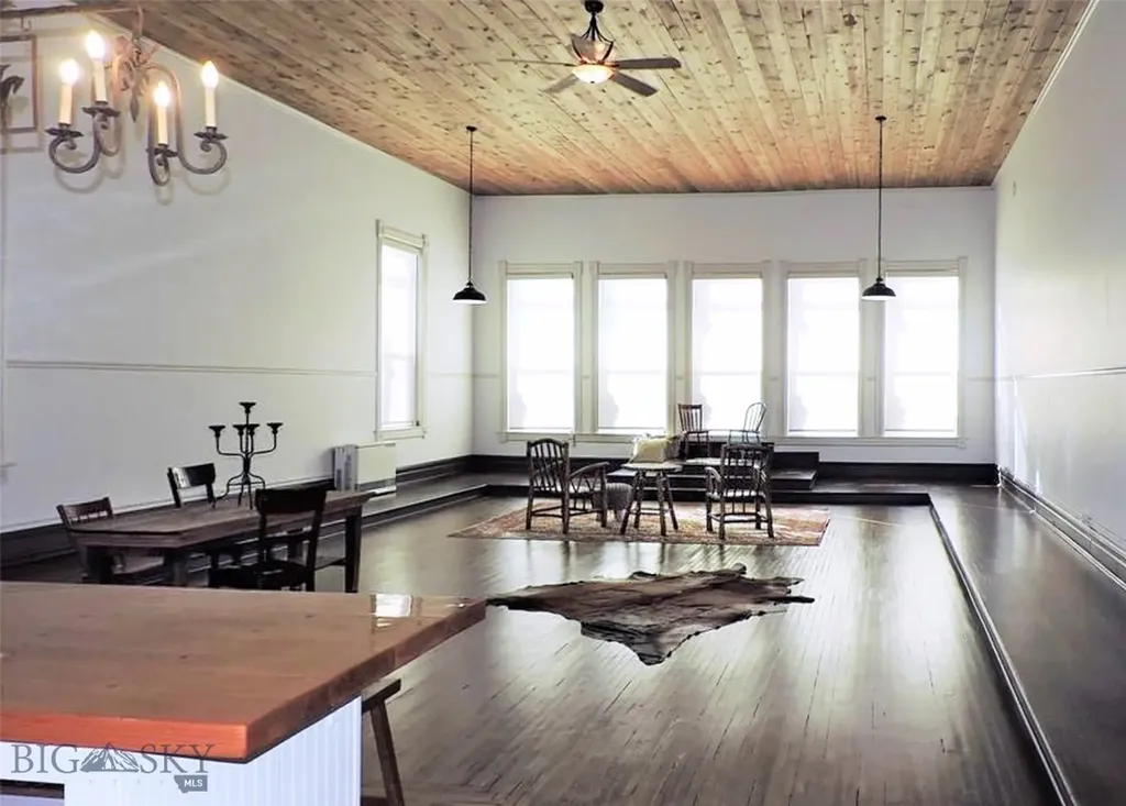 35 E Bannack Street Dillon MT 59725