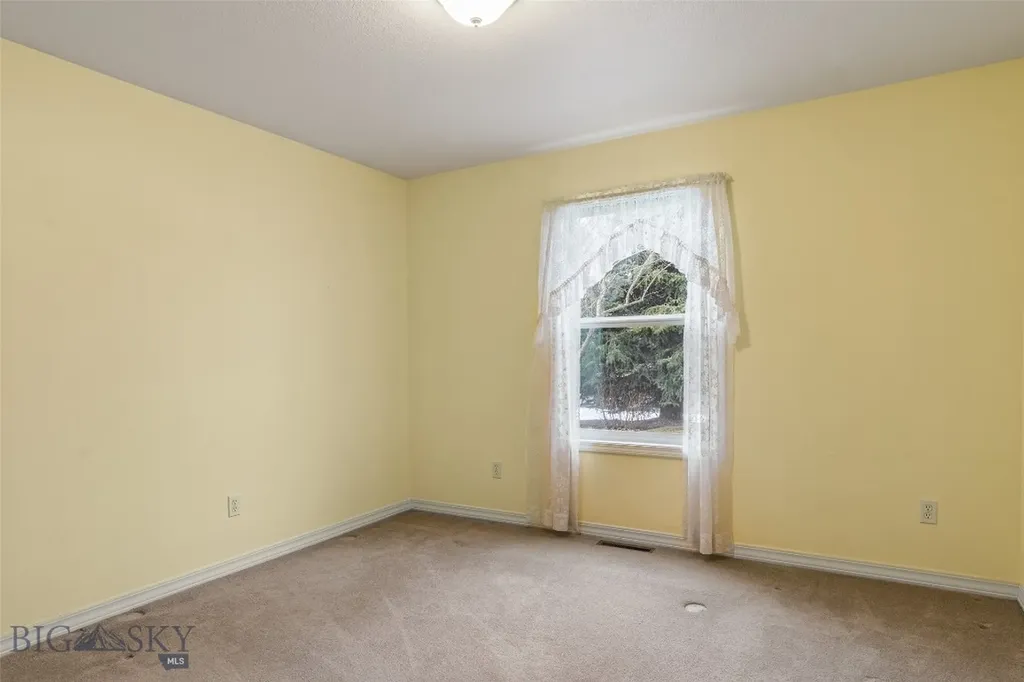 56 Poplar Drive Bozeman MT 59718