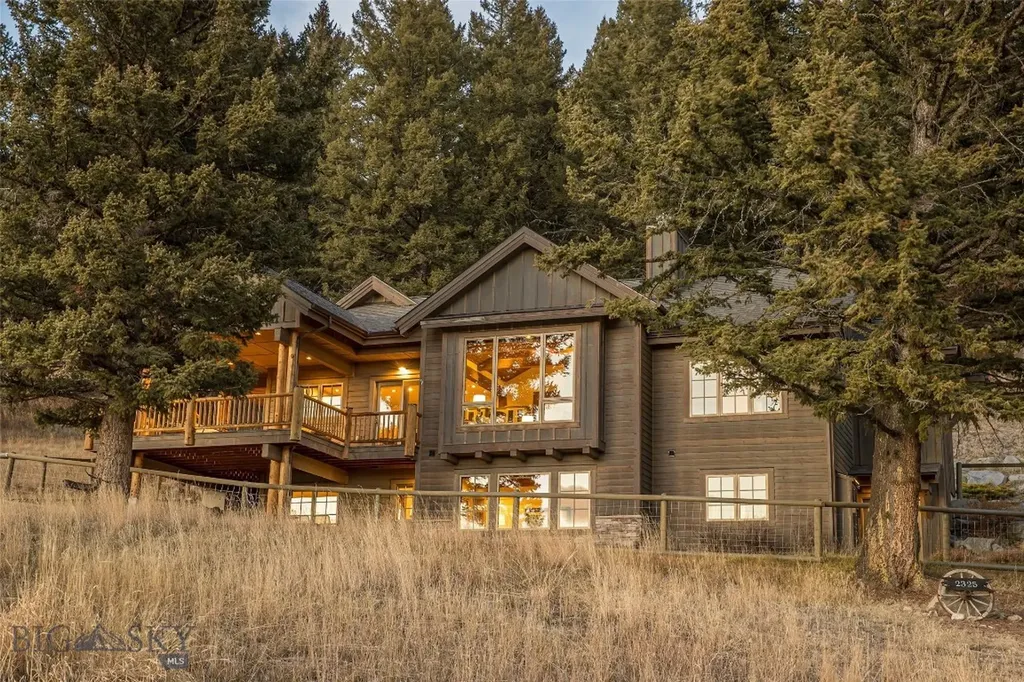 2325 Crazy Horse Big Sky MT 59716