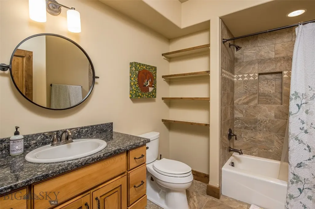 2325 Crazy Horse Big Sky MT 59716
