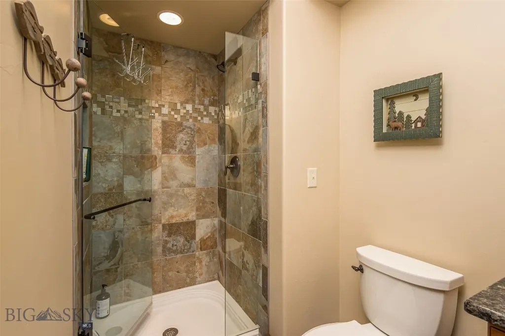 2325 Crazy Horse Big Sky MT 59716