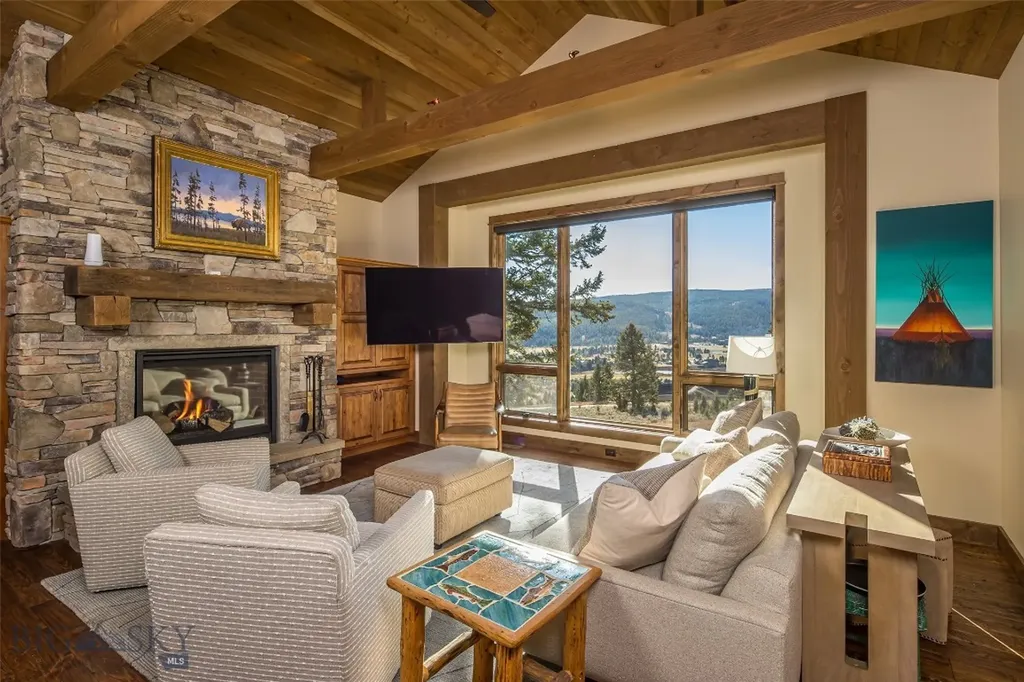 2325 Crazy Horse Big Sky MT 59716