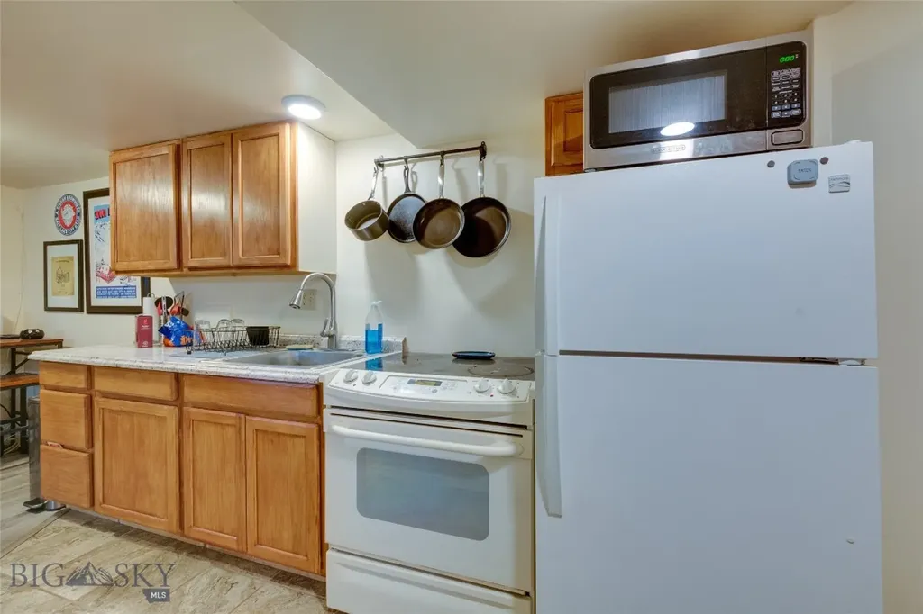 512 S 2nd W Missoula MT 59801