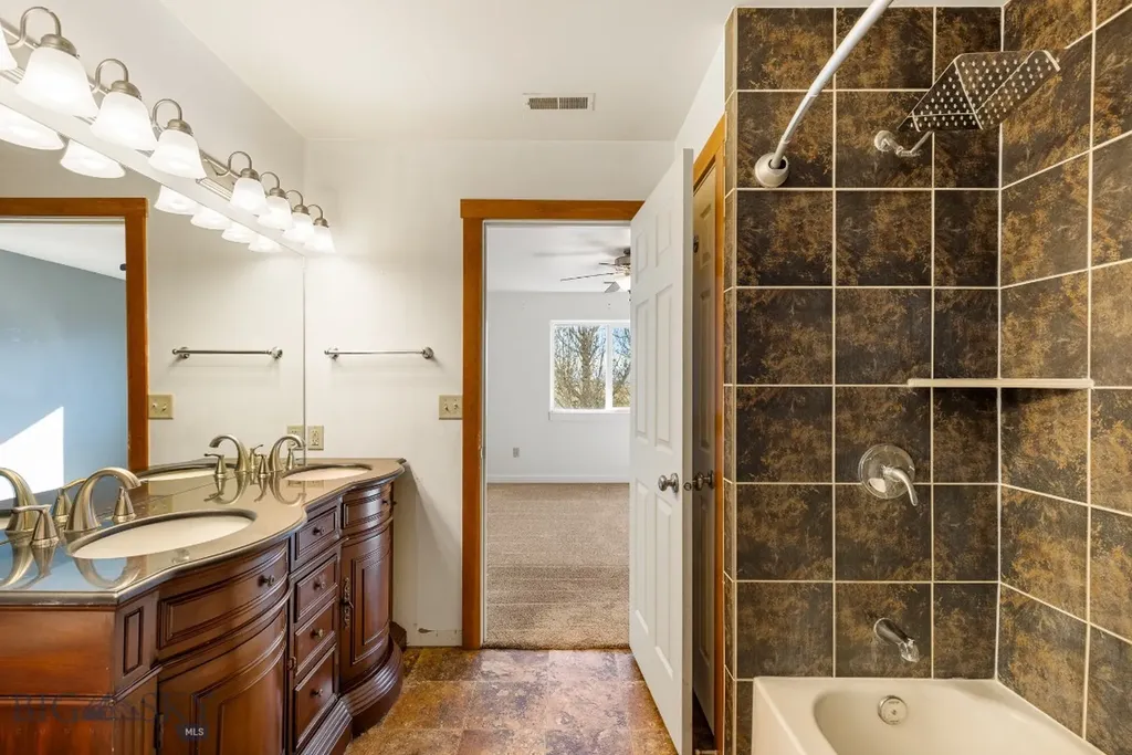 1211 Idaho Street Belgrade MT 59714