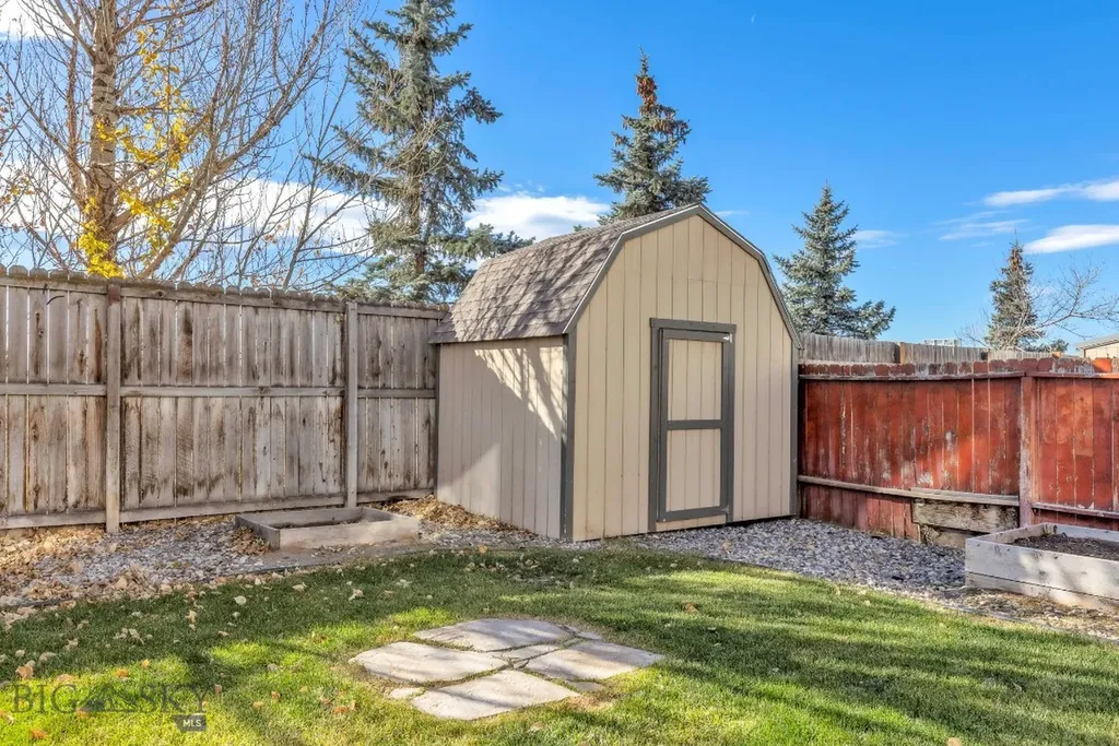 1211 Idaho Street Belgrade MT 59714