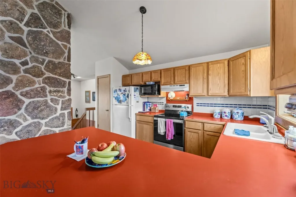 530 Rocky Road Bozeman MT 59718