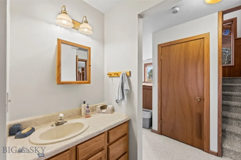 530 Rocky Road Bozeman MT 59718
