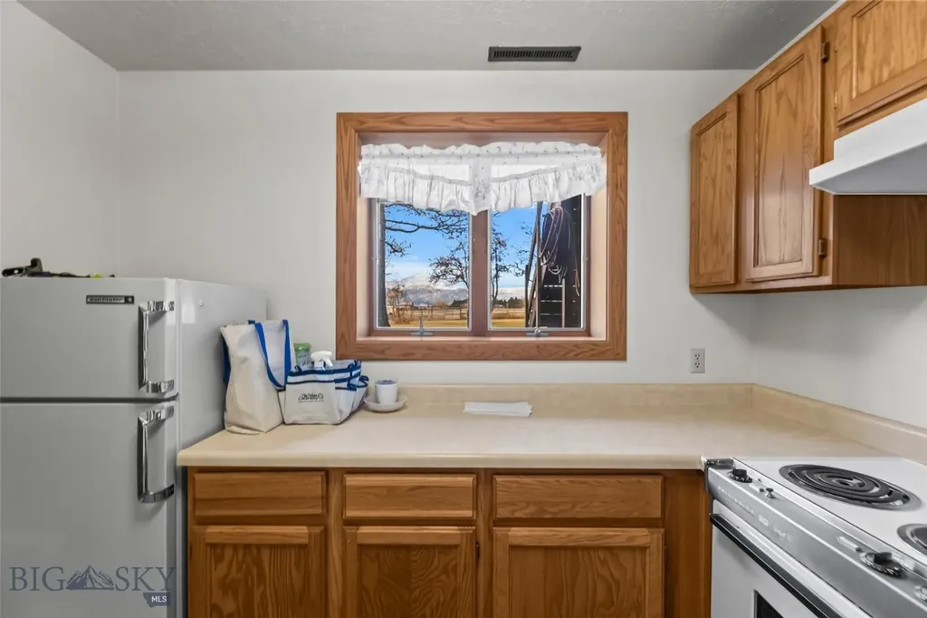 530 Rocky Road Bozeman MT 59718