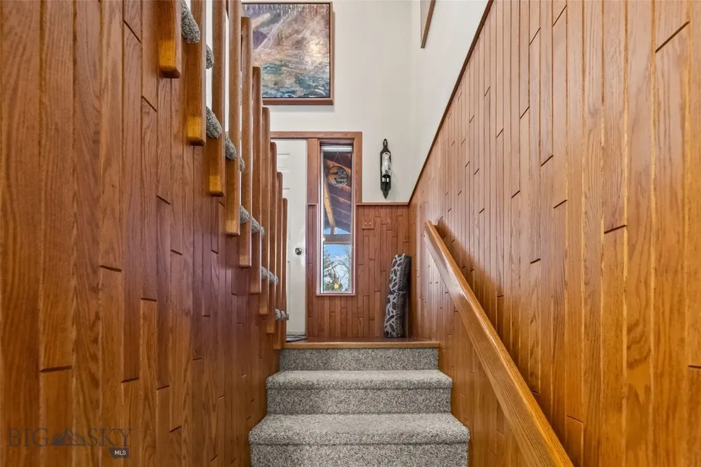 530 Rocky Road Bozeman MT 59718