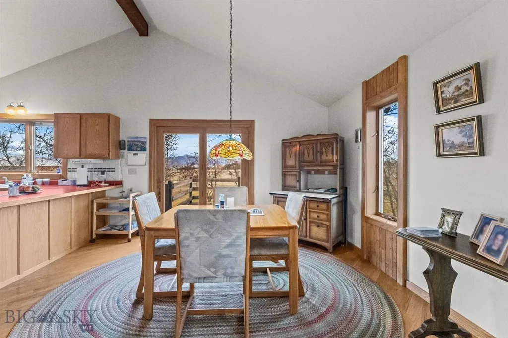530 Rocky Road Bozeman MT 59718