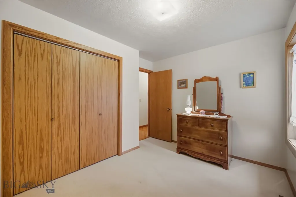 530 Rocky Road Bozeman MT 59718
