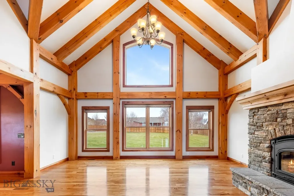 245 Kunje Boulevard Manhattan MT 59741