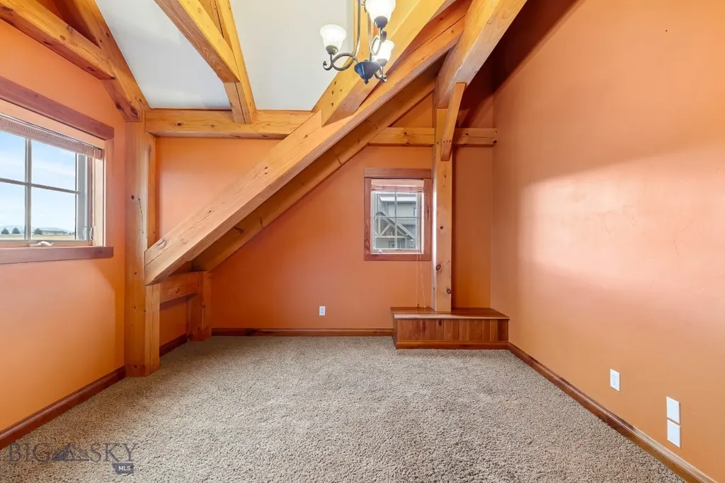 245 Kunje Boulevard Manhattan MT 59741