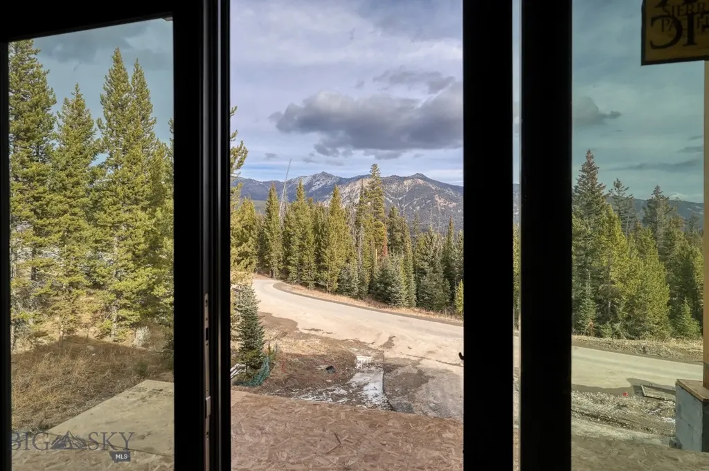 58 Wildridge Fork Big Sky MT 59716