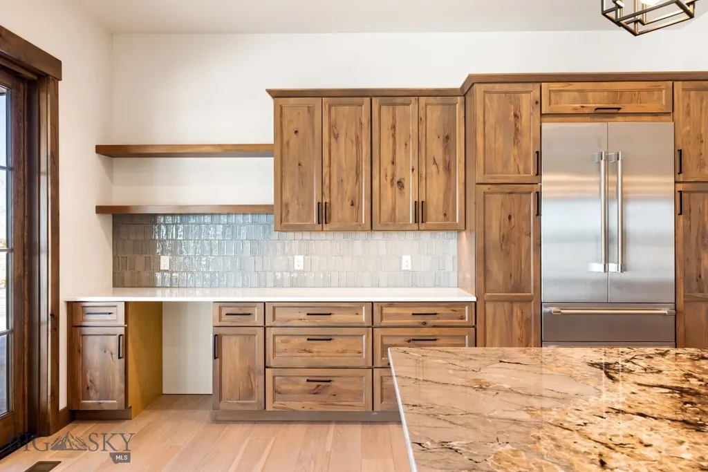 33 Leachman Lane Bozeman MT 59718