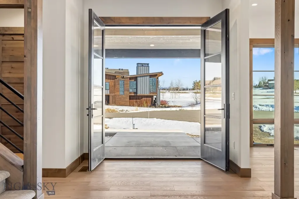 33 Leachman Lane Bozeman MT 59718
