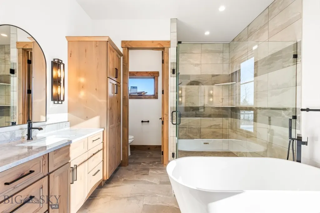 33 Leachman Lane Bozeman MT 59718