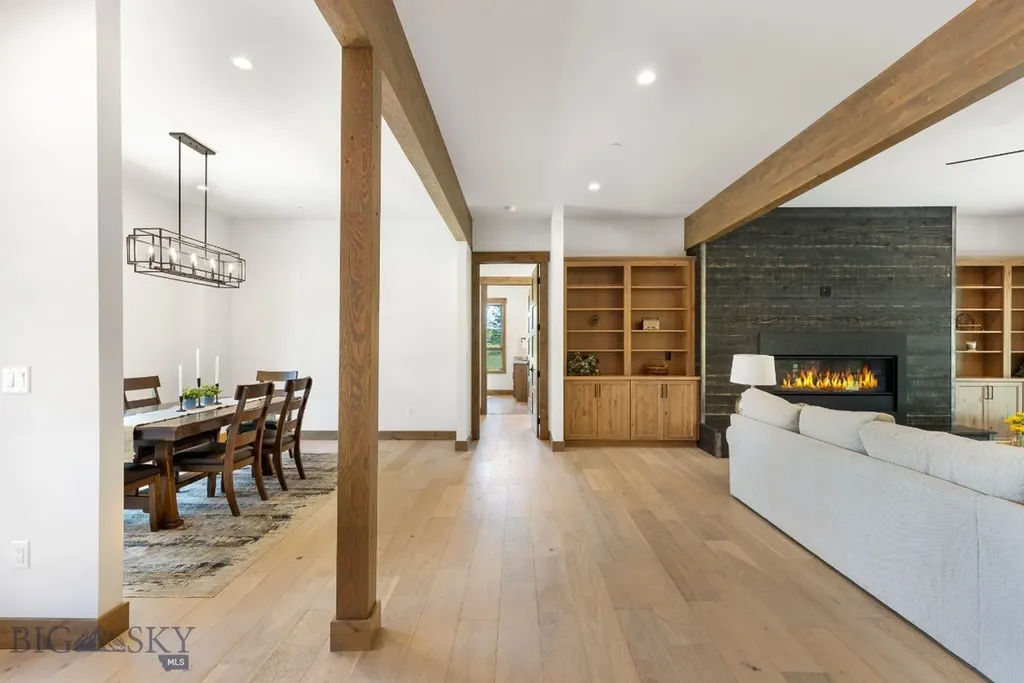 33 Leachman Lane Bozeman MT 59718