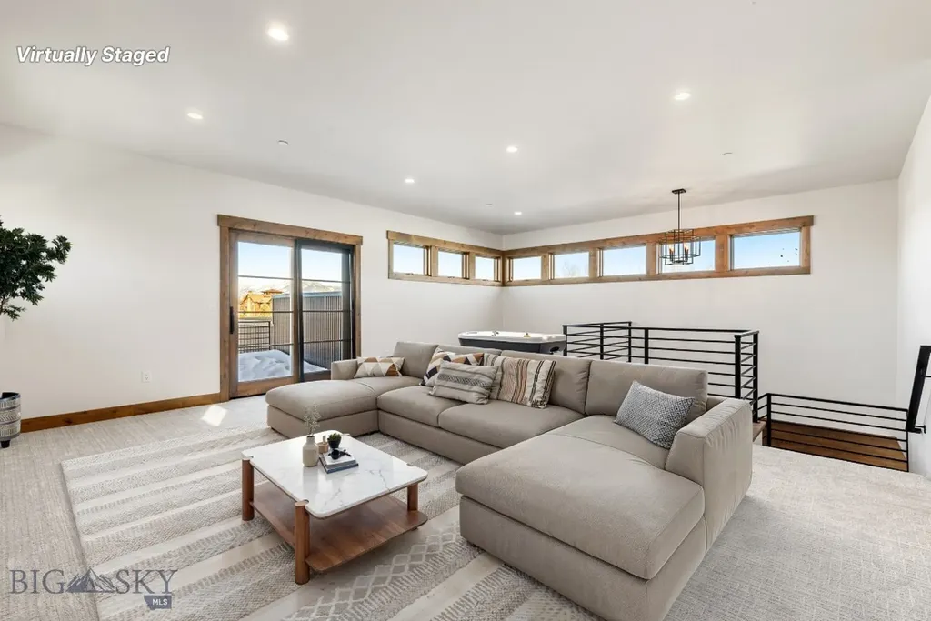 33 Leachman Lane Bozeman MT 59718
