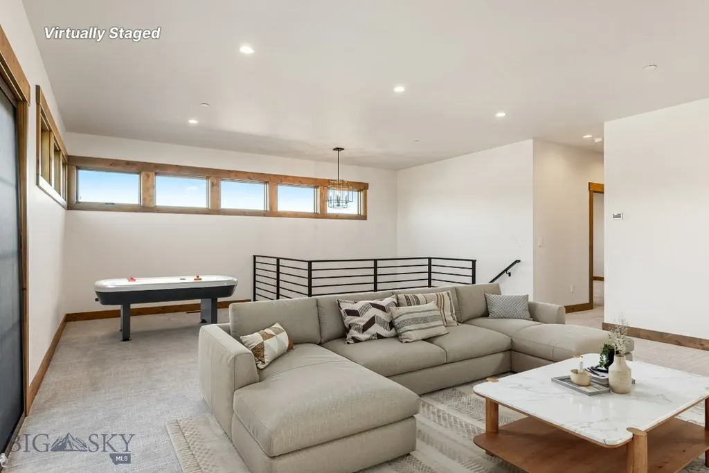 33 Leachman Lane Bozeman MT 59718