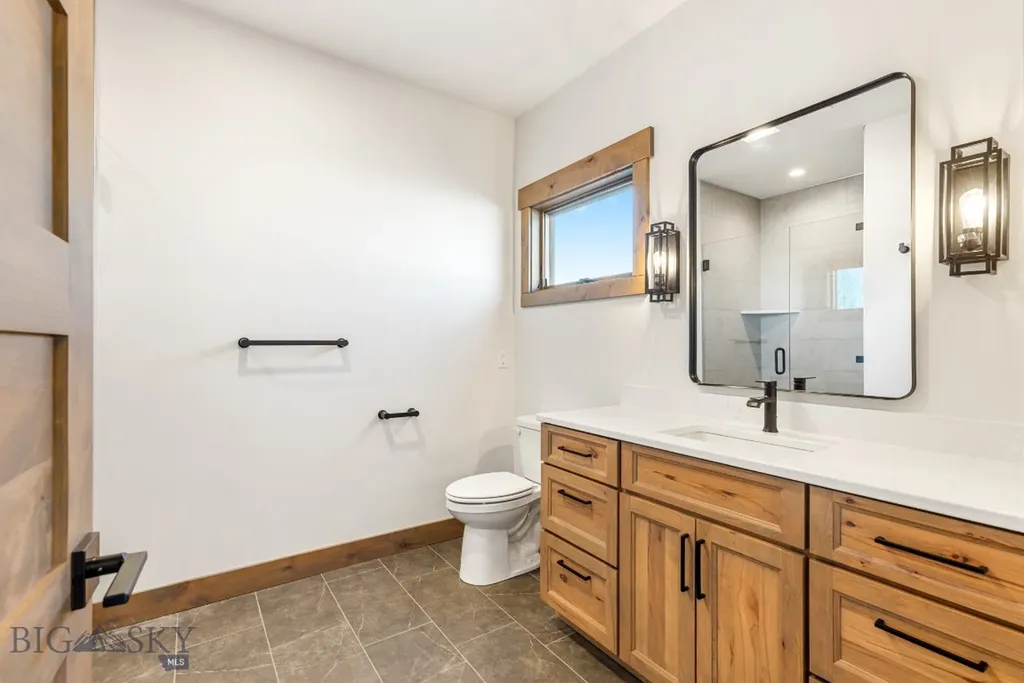 33 Leachman Lane Bozeman MT 59718