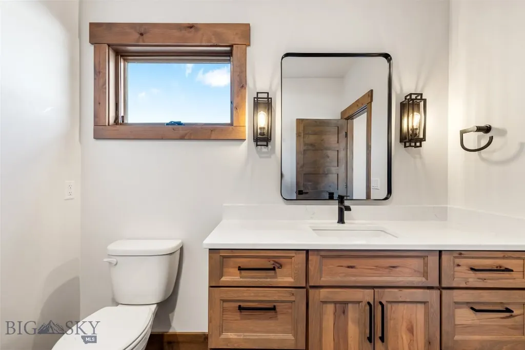 33 Leachman Lane Bozeman MT 59718