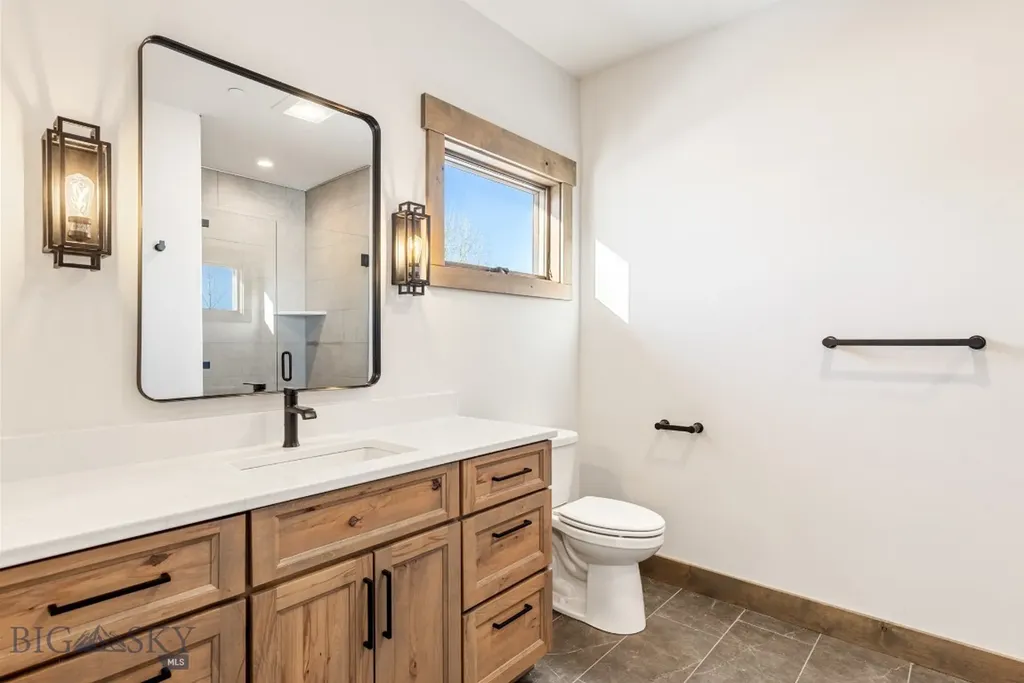 33 Leachman Lane Bozeman MT 59718