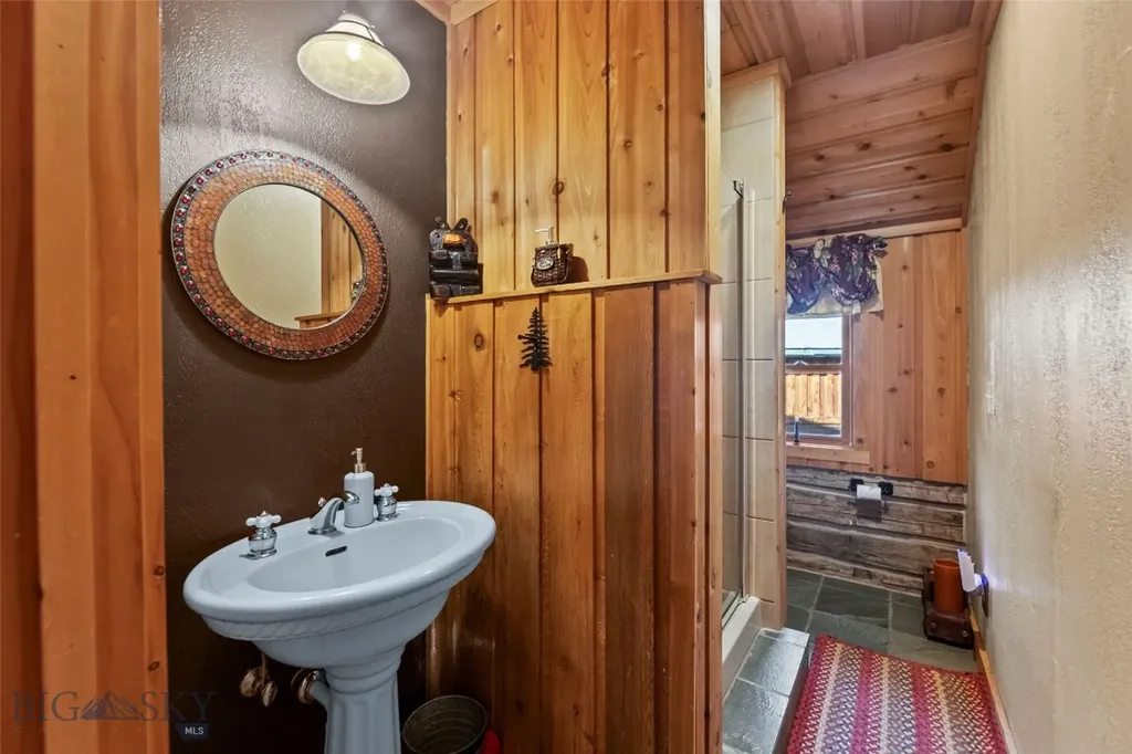 192 Mountain Brook Road Livingston MT 59047