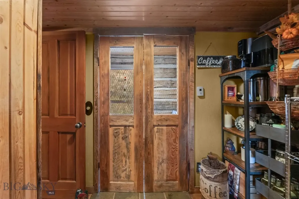 192 Mountain Brook Road Livingston MT 59047