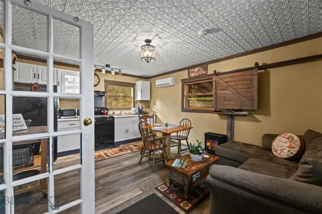 192 Mountain Brook Road Livingston MT 59047