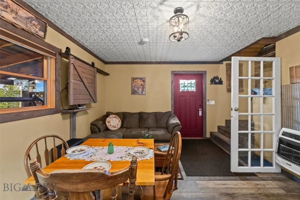 192 Mountain Brook Road Livingston MT 59047