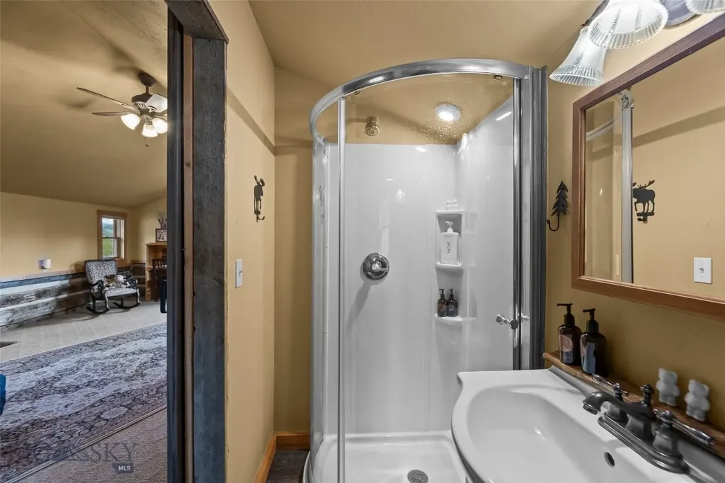 192 Mountain Brook Road Livingston MT 59047