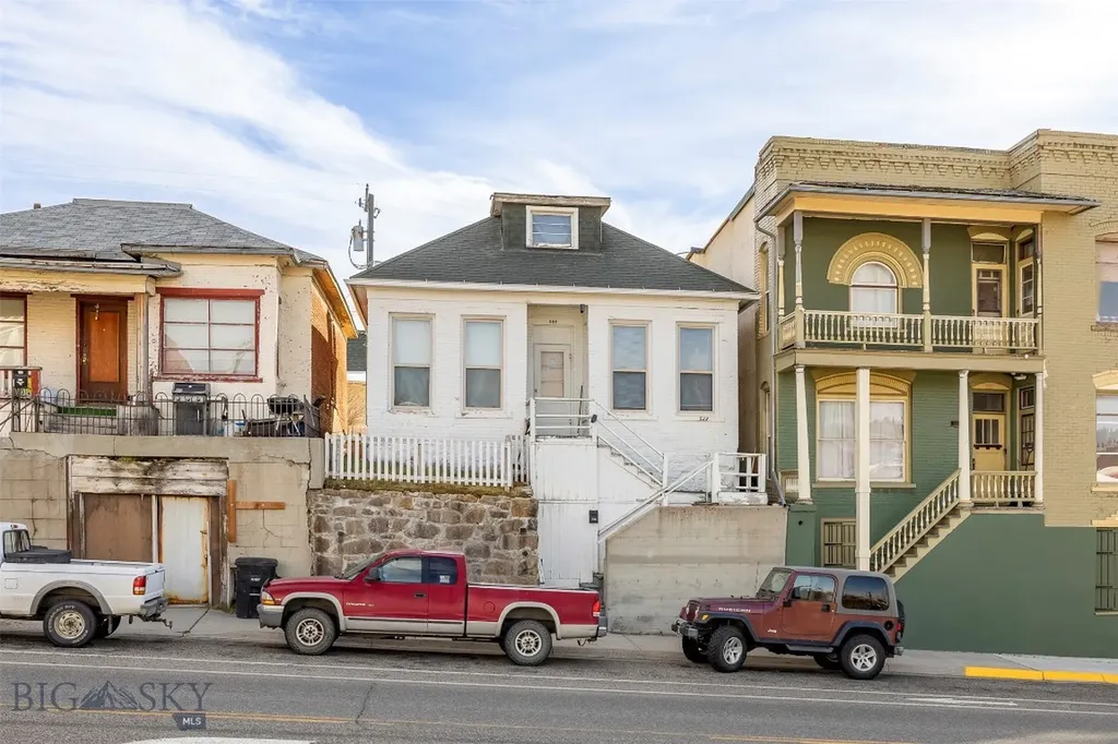 522 W Park Butte MT 59701