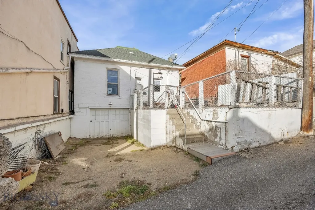 522 W Park Butte MT 59701