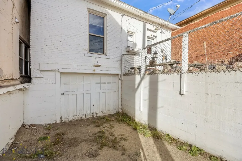 522 W Park Butte MT 59701