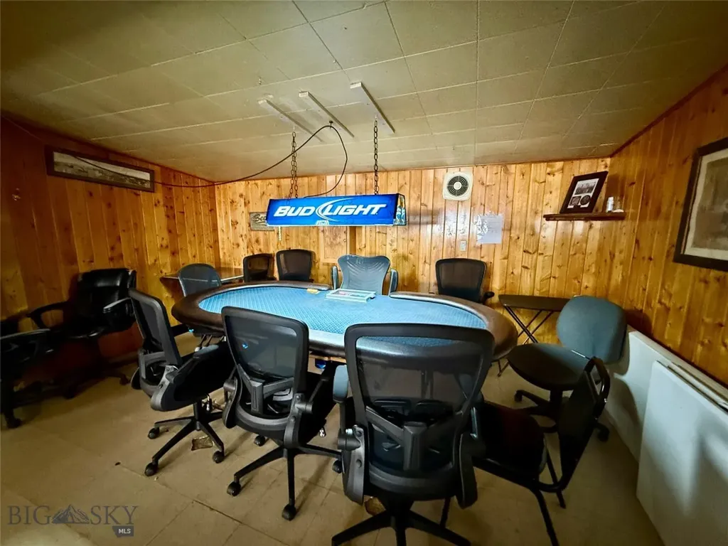 11 E Washington Avenue Chester MT 59522