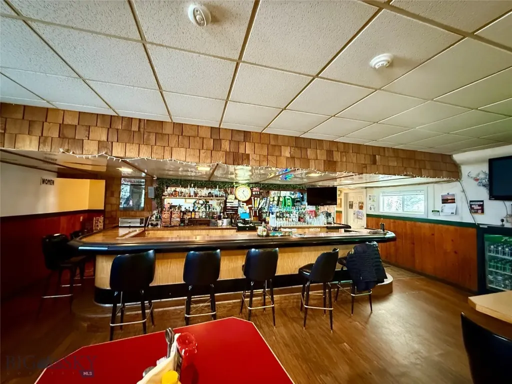11 E Washington Avenue Chester MT 59522