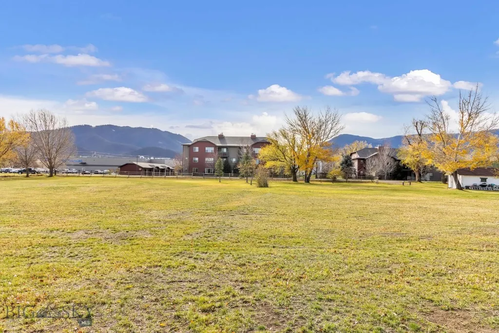 16 Loves Lane Livingston MT 59047