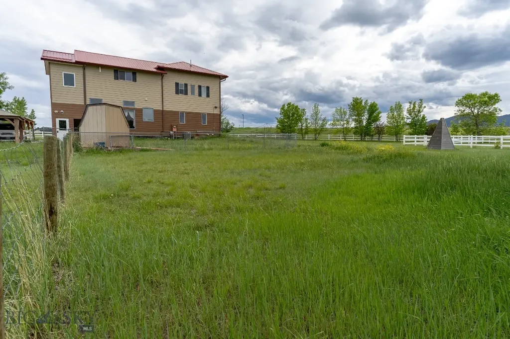 3 Microwave Hill Road Montana City MT 59634