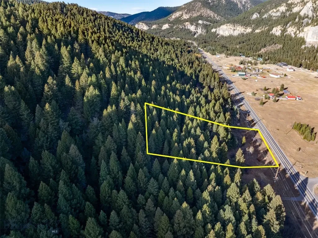 29 Old Hell Roaring Trail Gallatin Gateway MT 59730