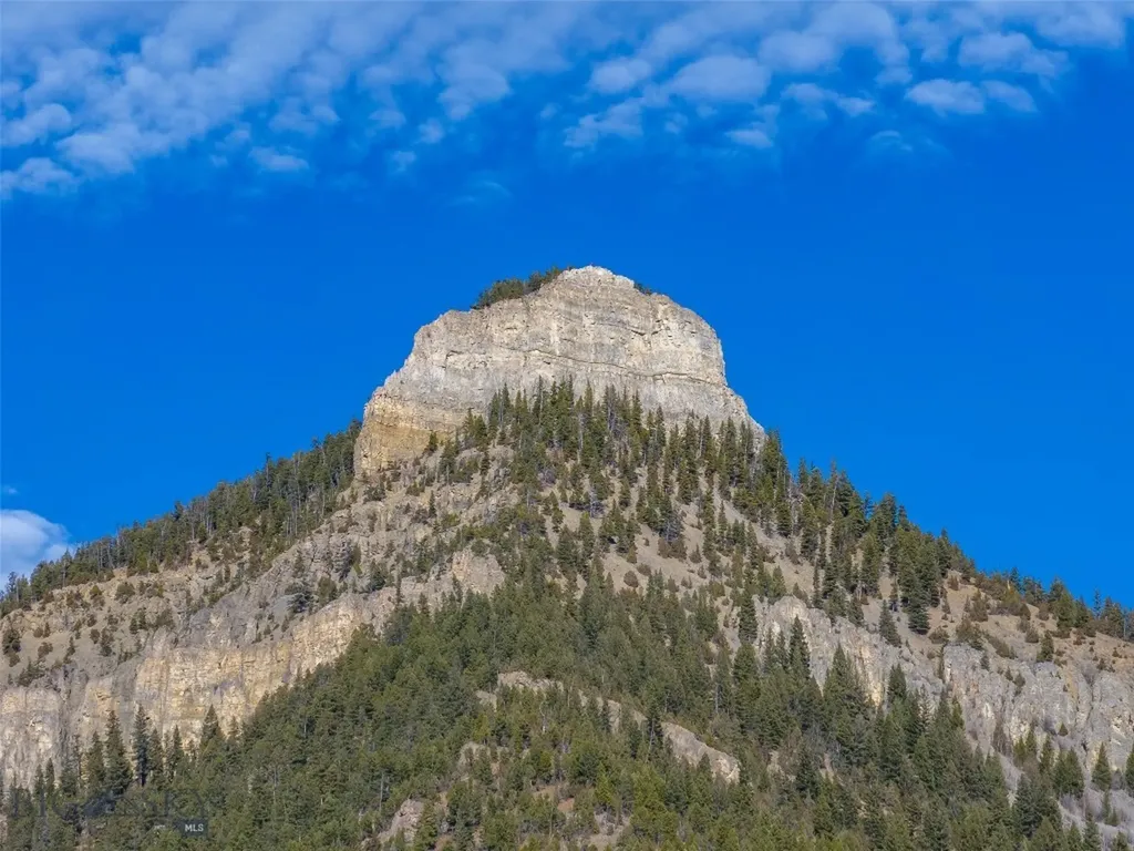 29 Old Hell Roaring Trail Gallatin Gateway MT 59730