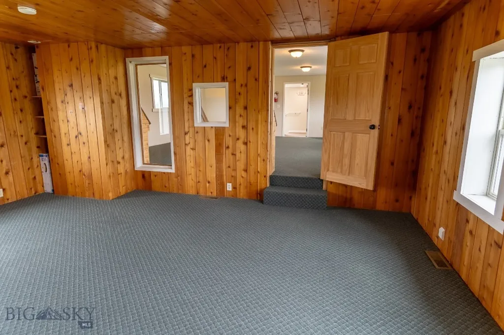 3 Microwave Hill Road Montana City MT 59634